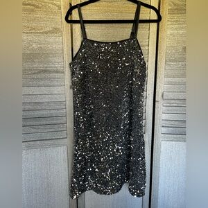 Silver Grey Sequin Cocktail Evening Special Occasion Dress Woman’s Size Small